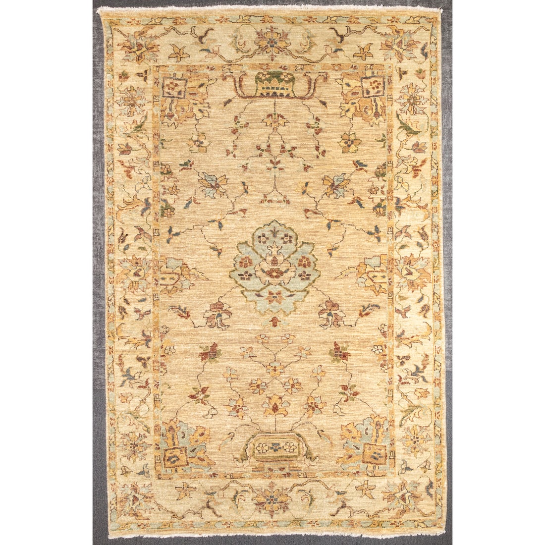 Indo Agra Rug, India, 3.1 x 6 (1 of 4)