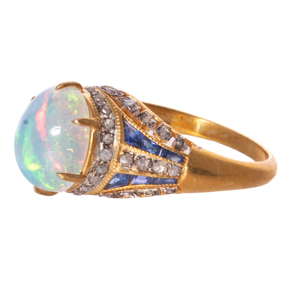 An Opal & Diamond Ring - 2