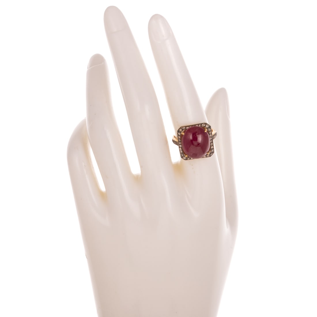 A Ruby Cabochon & Diamond Ring - 5