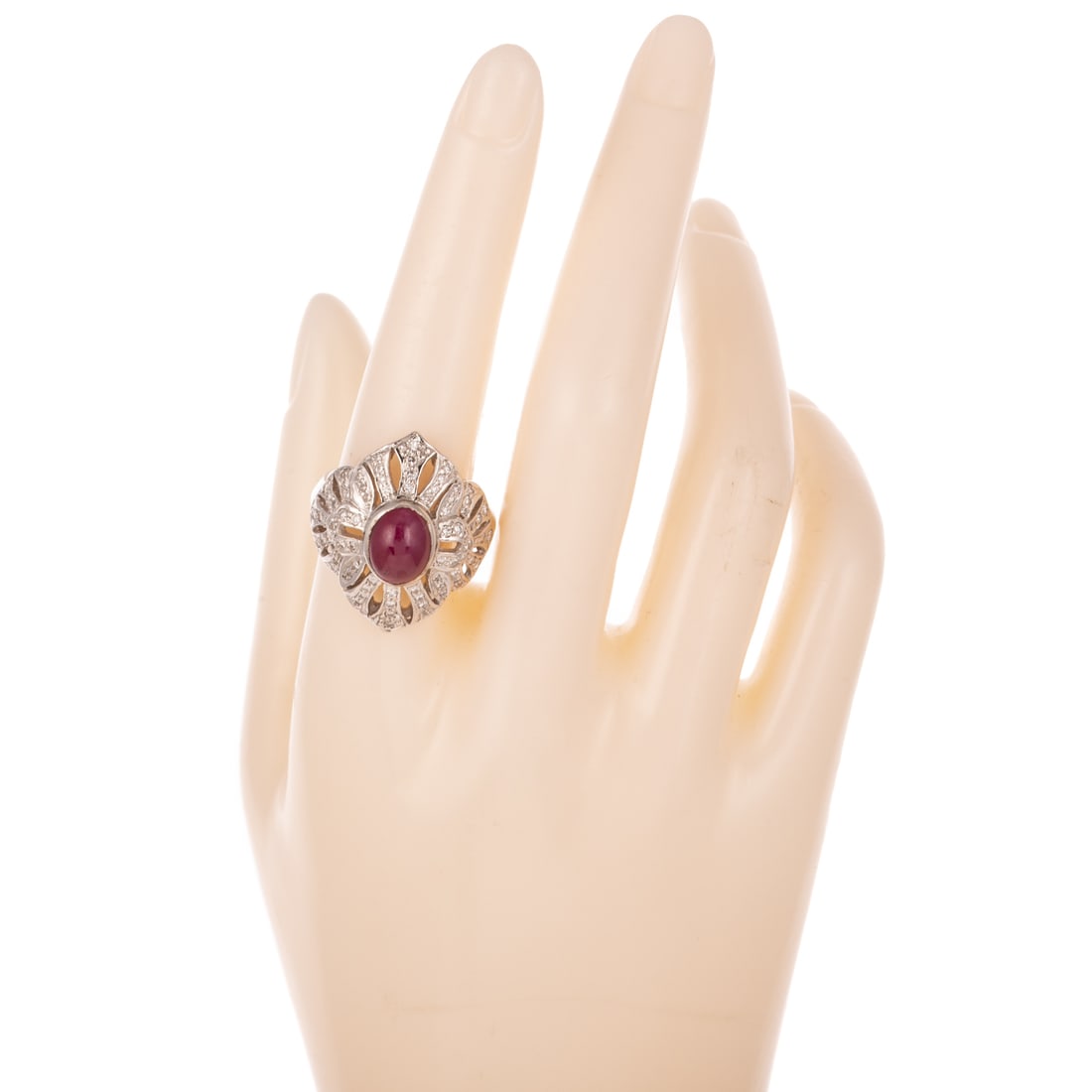 A Cabochon Ruby & Diamond Ring in 18K - 6
