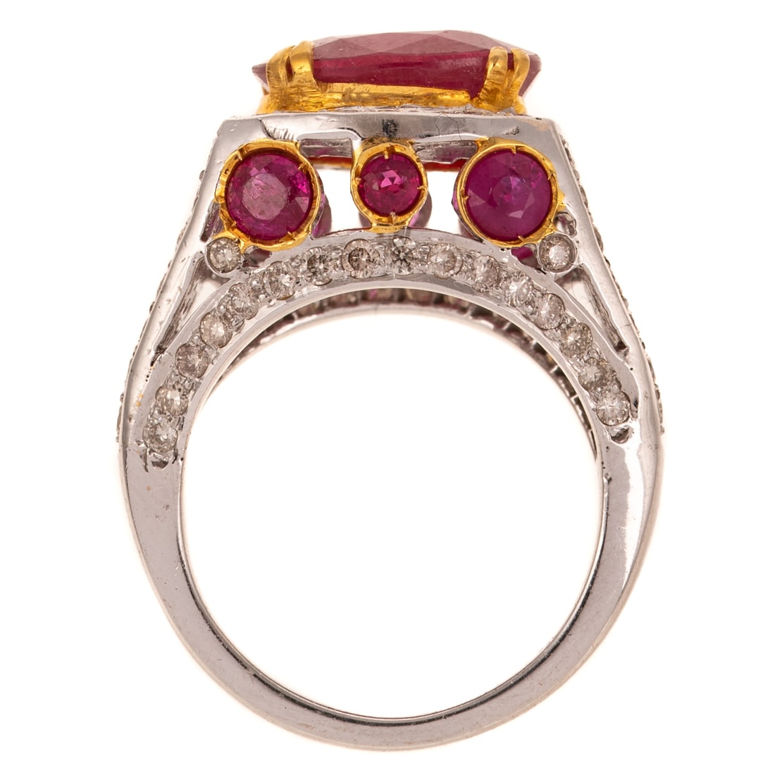 A Ruby & Diamond Pave Ring in 18K - 4