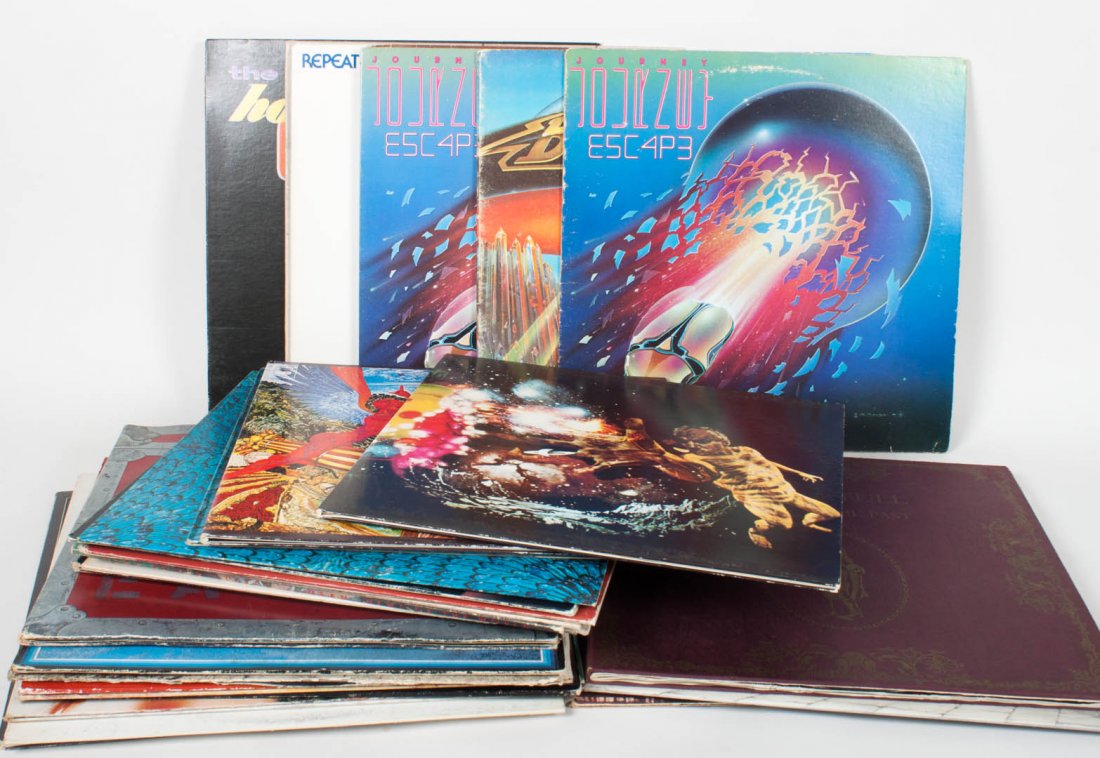 31 assorted vinyl LP's: artists include: "Jethro Tull," "ZZ Top," Eagles," "Santana," and others_x000D_
