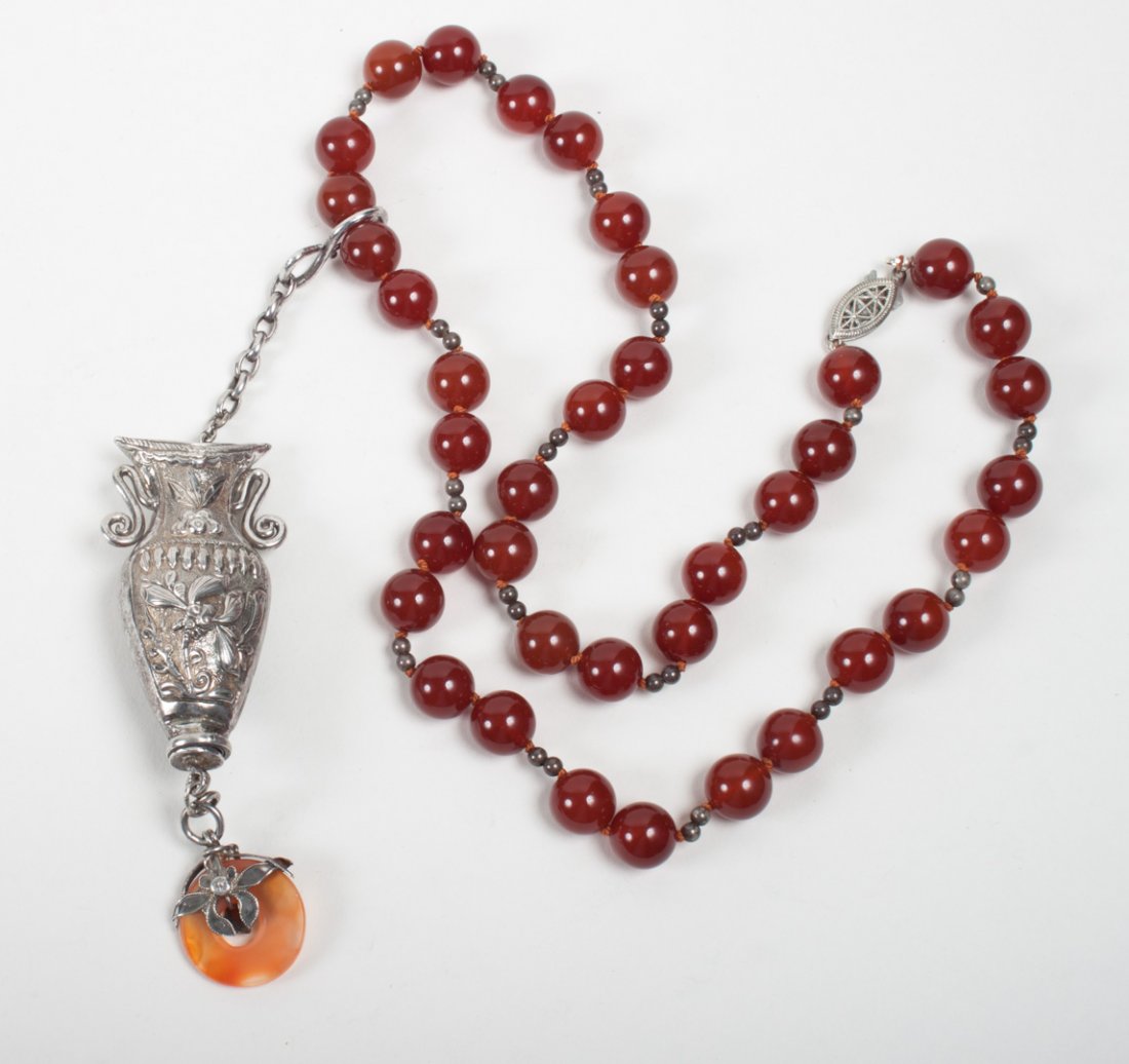Chinese carnelian bead necklace: with silver-plated or nickel alloy mounts