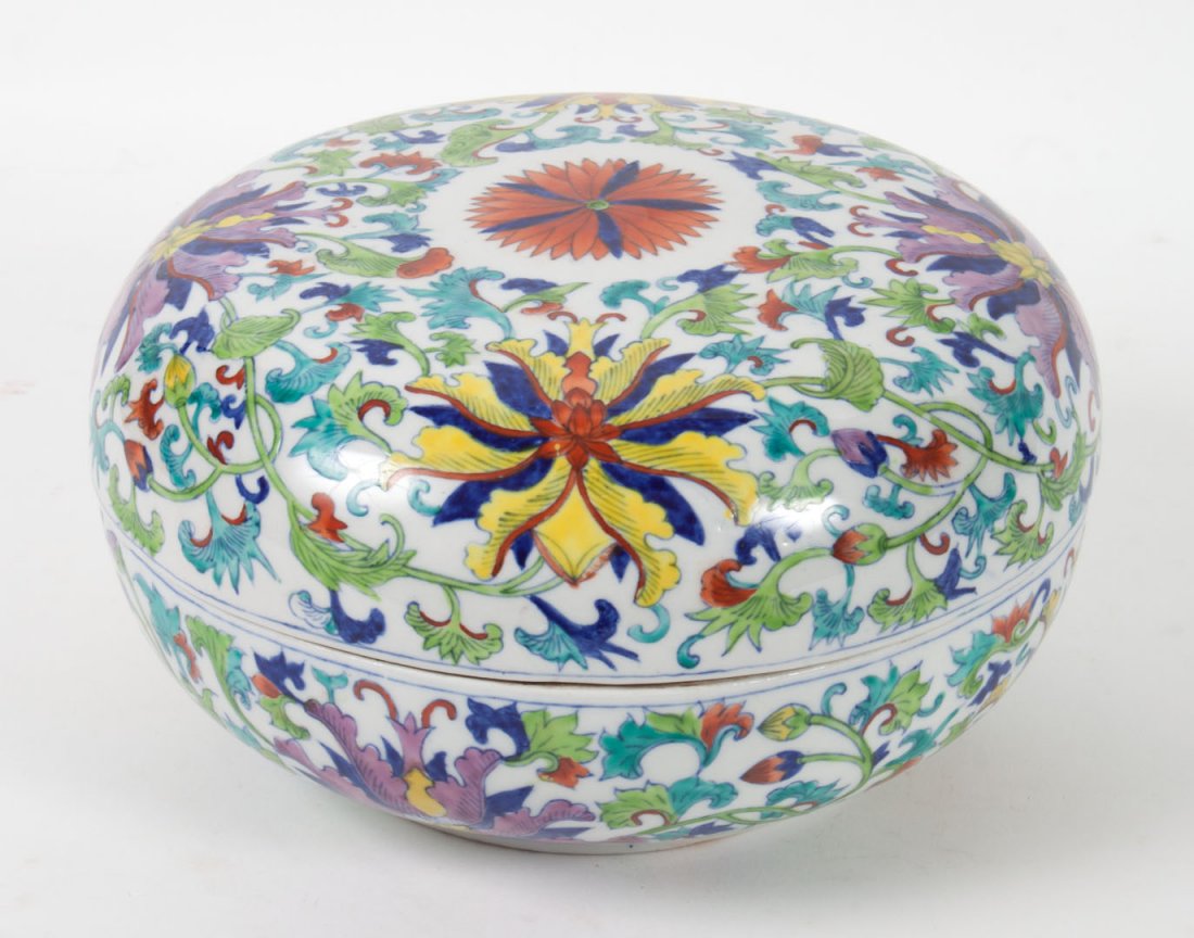 Chinese Wucai glazed porcelain box: circular form with blue character mark, 5 in. H., 8 1/2 in. Diam.