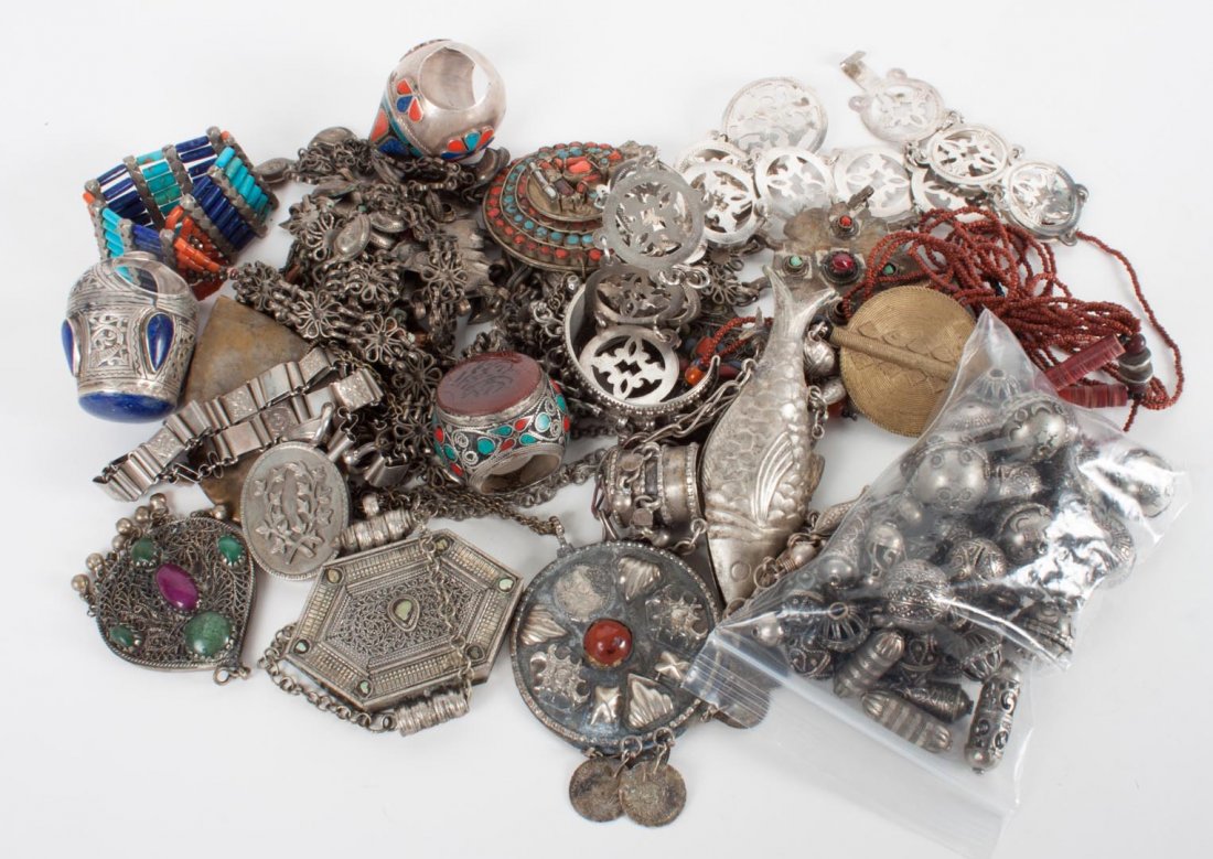 Bag of assorted ethnic & tribal jewelry items: of Middle Eastern or Central Asian origin