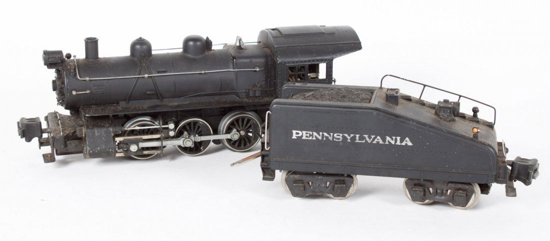 Lionel #228 0-6-0 switcher loco and tender: .