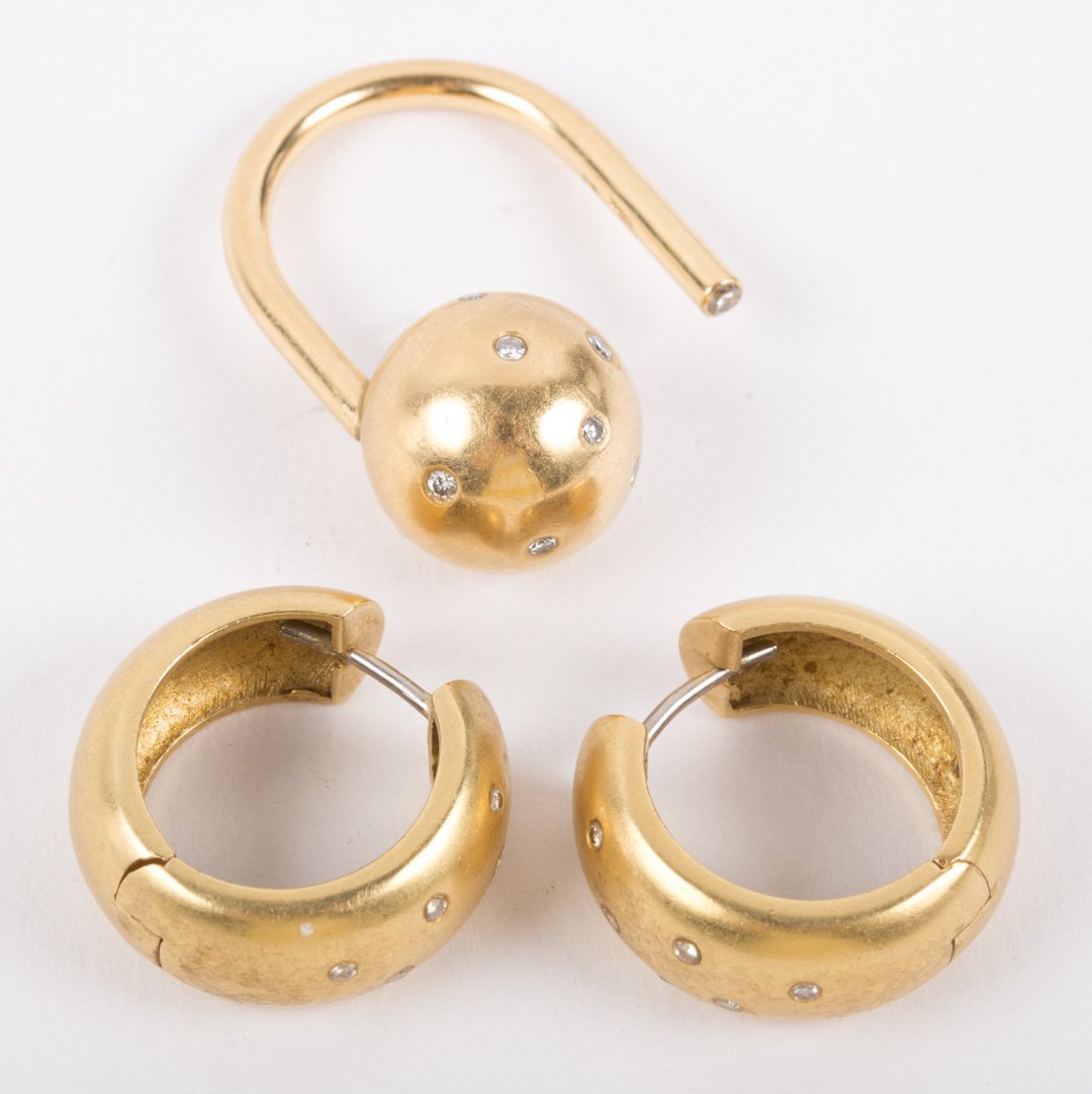 An Etienne Perret 18k Ring & Earrings (1 of 3)