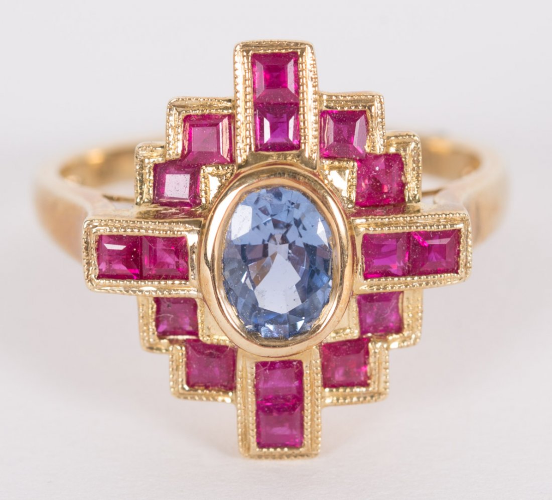 A Ceylon Sapphire Ring (1 of 6)