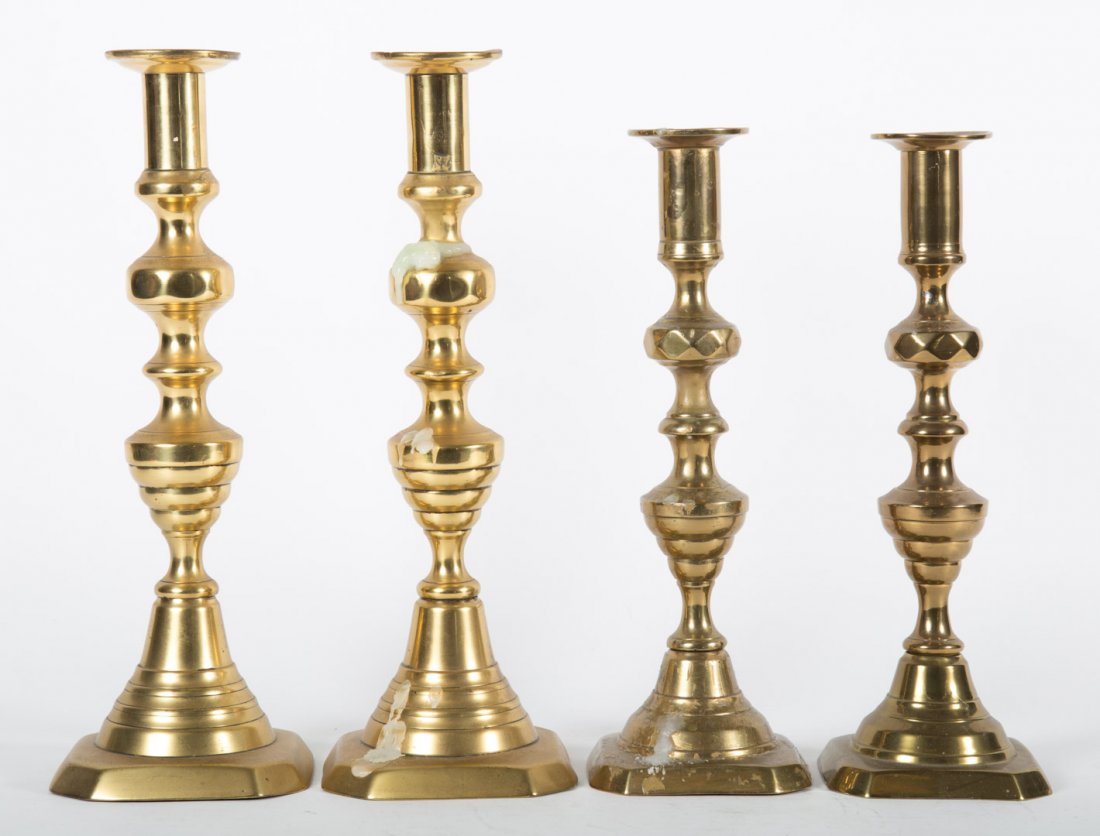 Two pairs of Victorian brass beehive candlesticks (1 of 5)