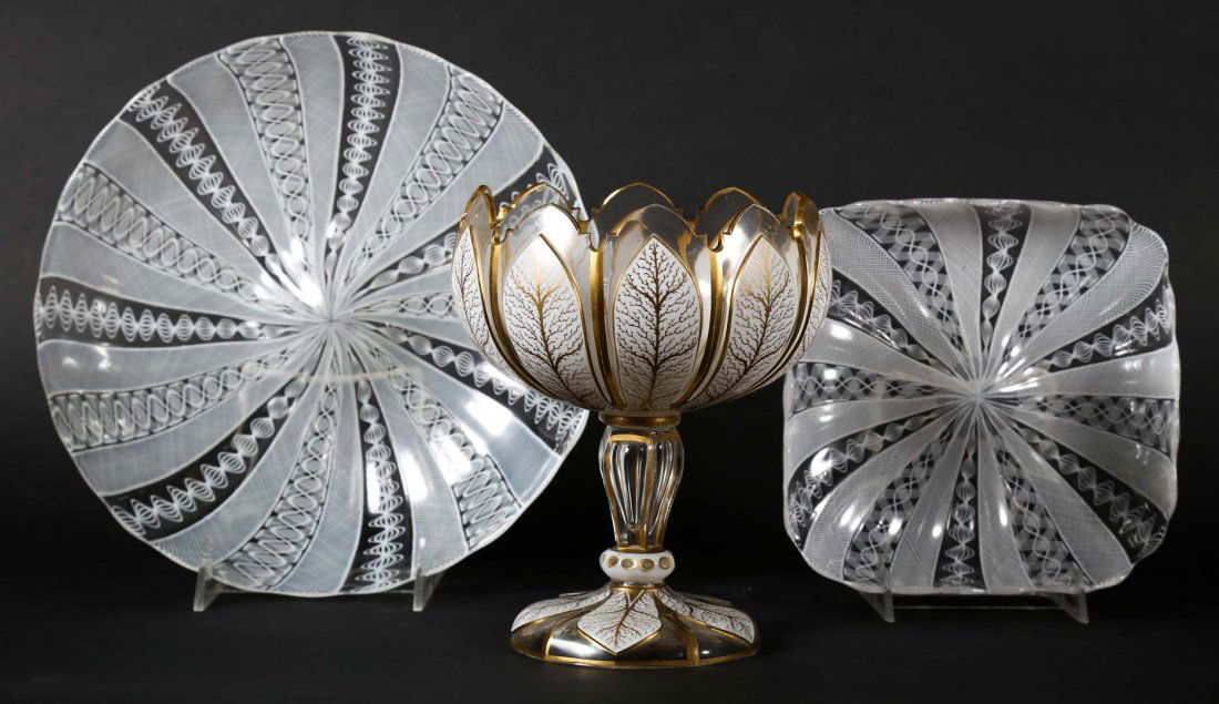 Three pieces of Continental glass (1 of 4)