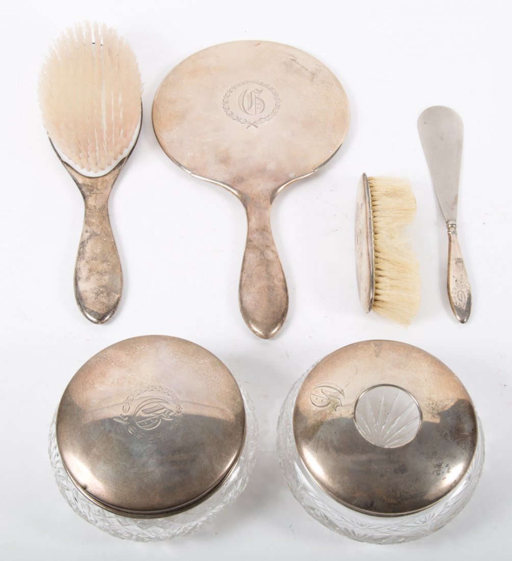 American sterling mounted & cased dresser set (1 of 8)