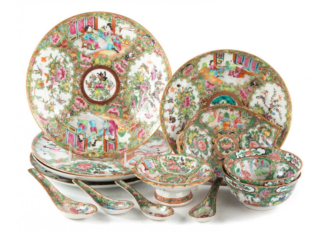 13 Chinese Export Rose Medallion porcelain items (1 of 3)