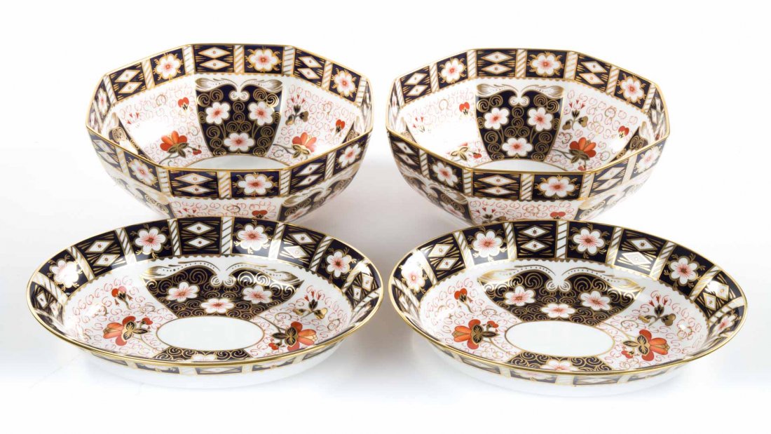 2 pairs of Royal Crown Derby china bowls (1 of 5)