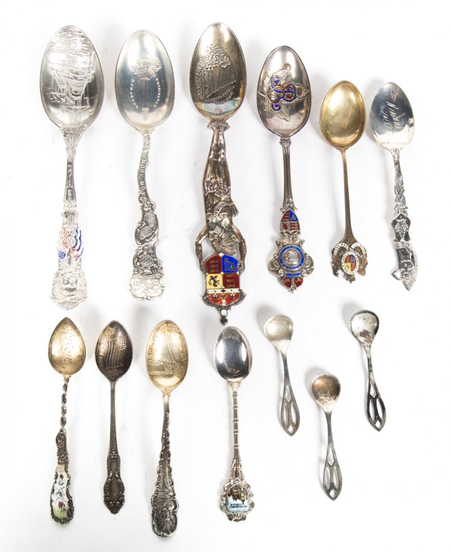 Group of sterling silver souvenir spoons (1 of 5)
