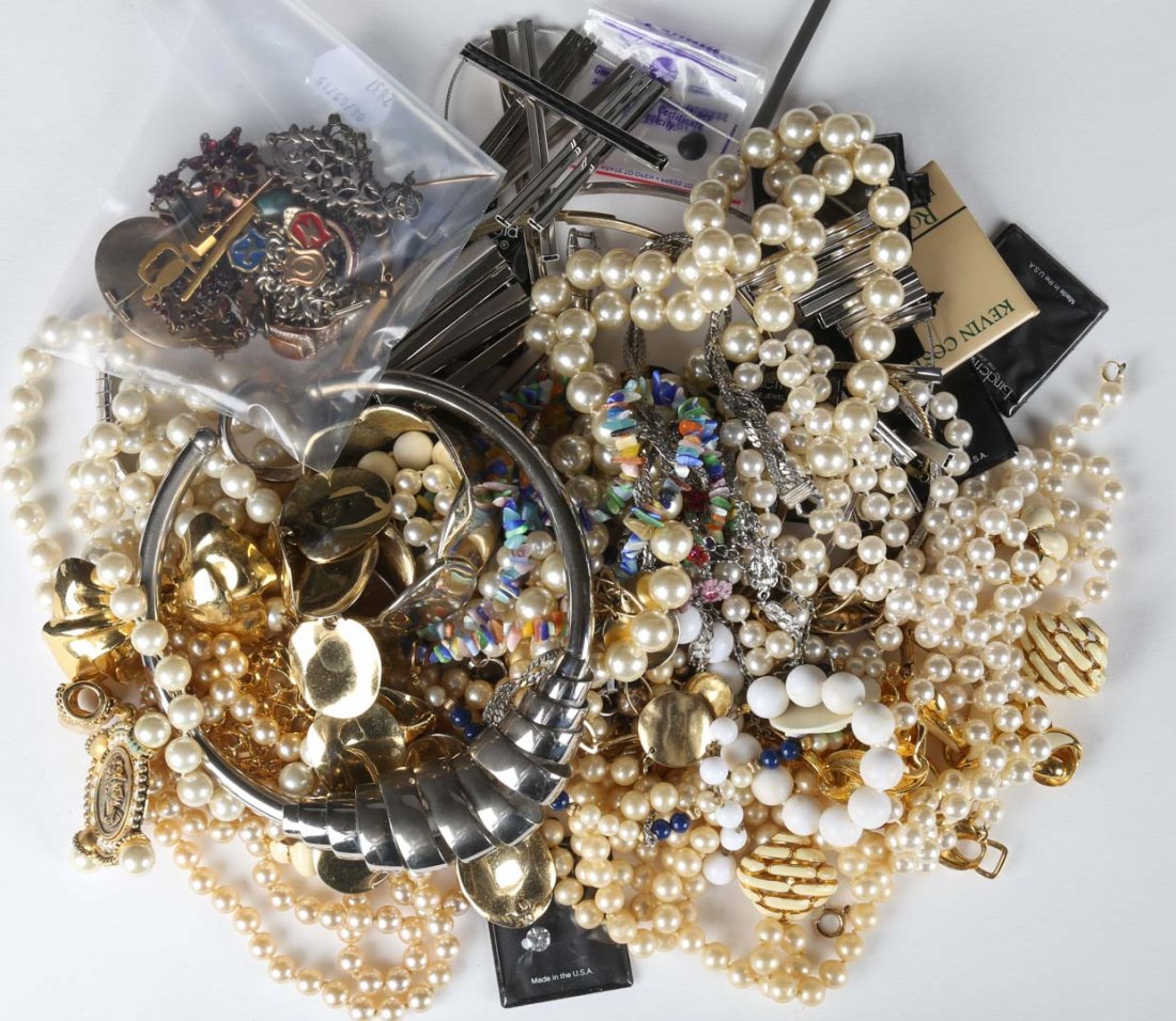 A Bag of Jewelry Featuring Stones: (2) Black Stars of India, a mixture of synthetic stones, sterling choker necklaces and more