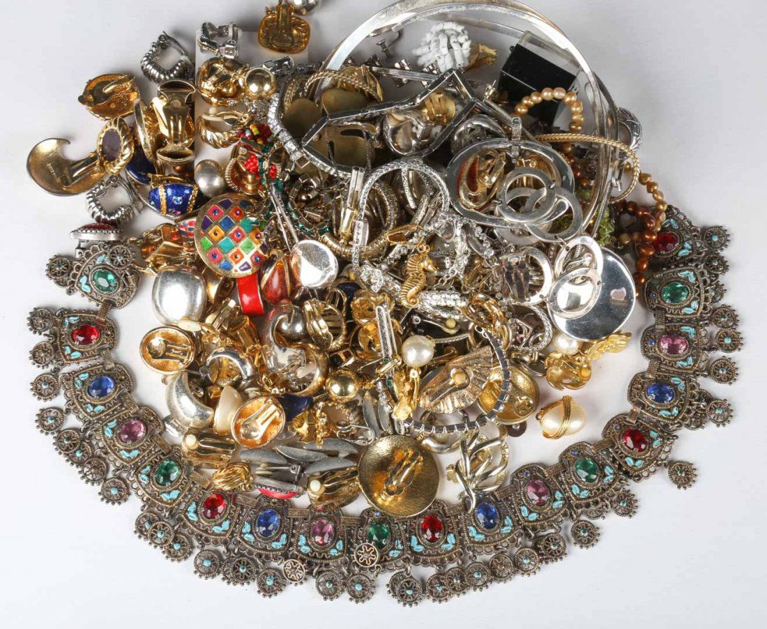 A Bag of Adornments Featuring Sterling (1 of 3)