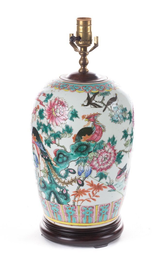 Chinese Export Famille Rose jar lamp (1 of 3)