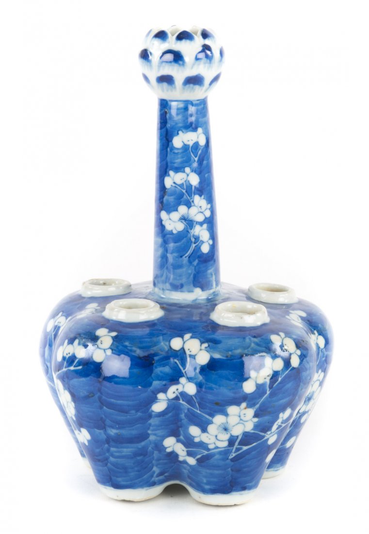 Chinese Export porcelain crocus vase (1 of 5)