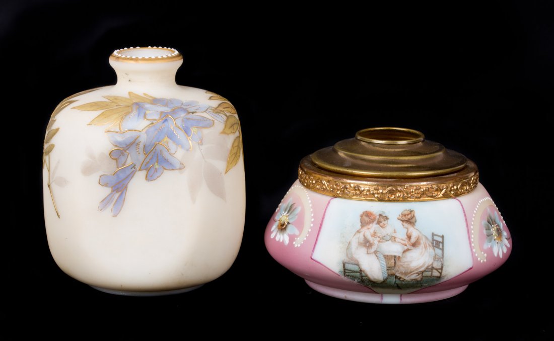Smith Brothers vase and Nakara hair receiver (1 of 5)
