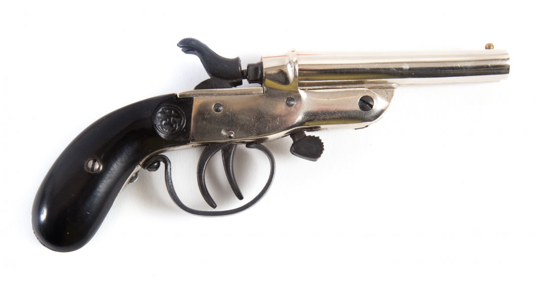 Garrucha .22 caliber double barrel pistol: made in Brazil, original box