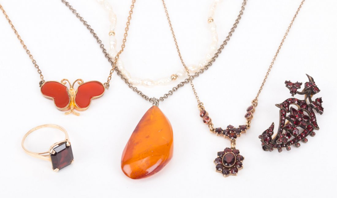 A Collection of Gold Jewelry (1 of 6)