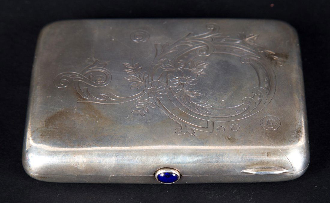 Floral engraved Russian silver cigarette case (1 of 5)