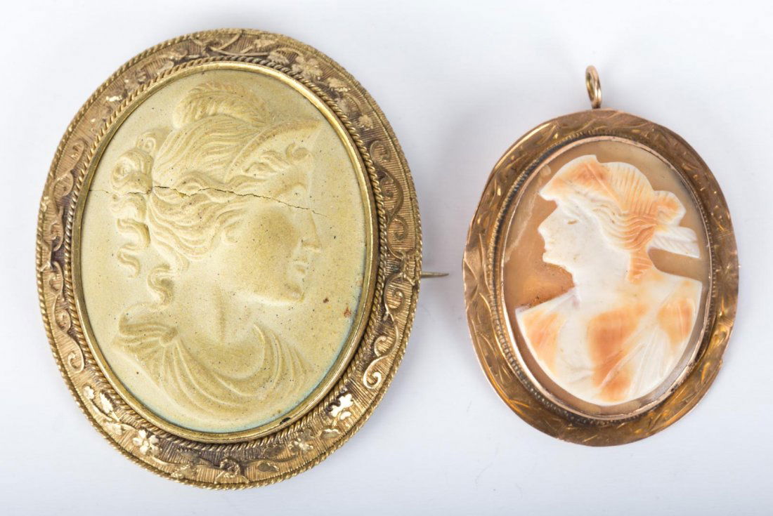 A Pair of Hand Carved Cameo Brooches (1 of 4)