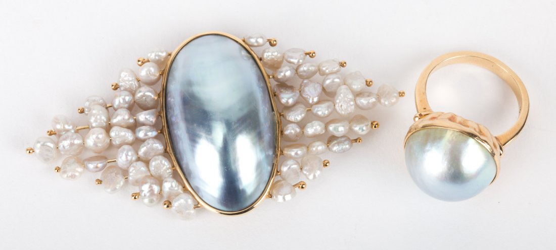 A Gray Mabe Pearl Ring and Brooch (1 of 5)