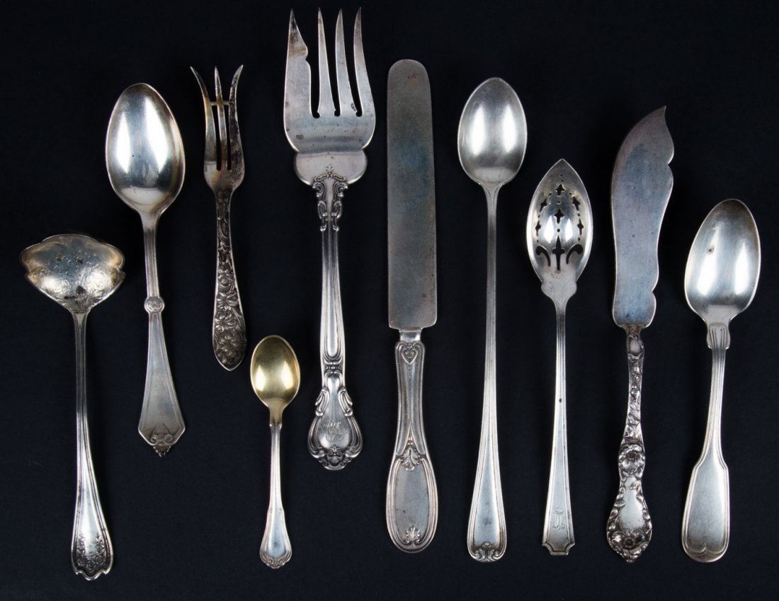Assorted American sterling silver flatware (1 of 7)