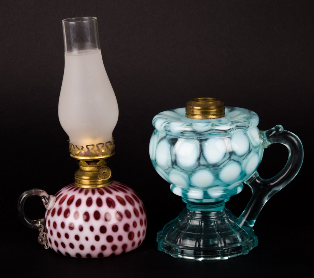 Two Victorian miniature oil lamps (1 of 3)