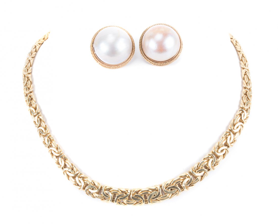 A Gold Byzantine Necklace and Mabe Pearl Earrings (1 of 6)