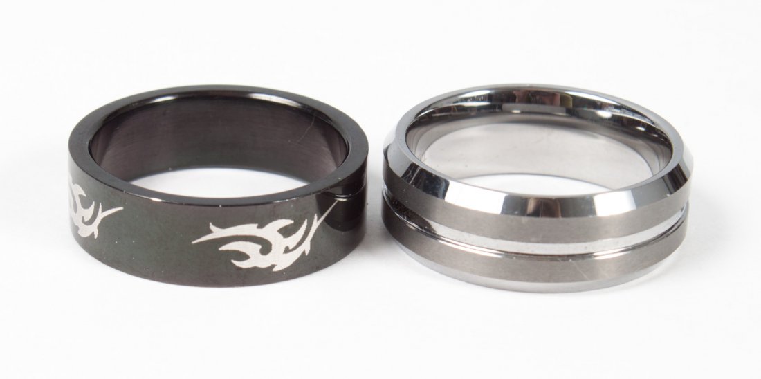 A Pair of Gentleman's Tungsten Carbide Bands (1 of 2)