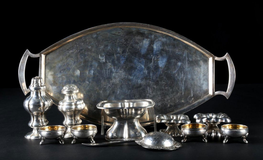 Group of 11 Austrian silver small table articles (1 of 7)