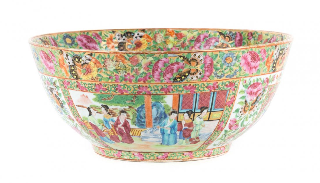 Chinese Export Rose Mandarin bowl (1 of 5)