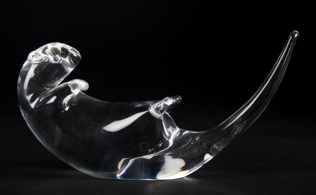 Steuben crystal otter (1 of 3)