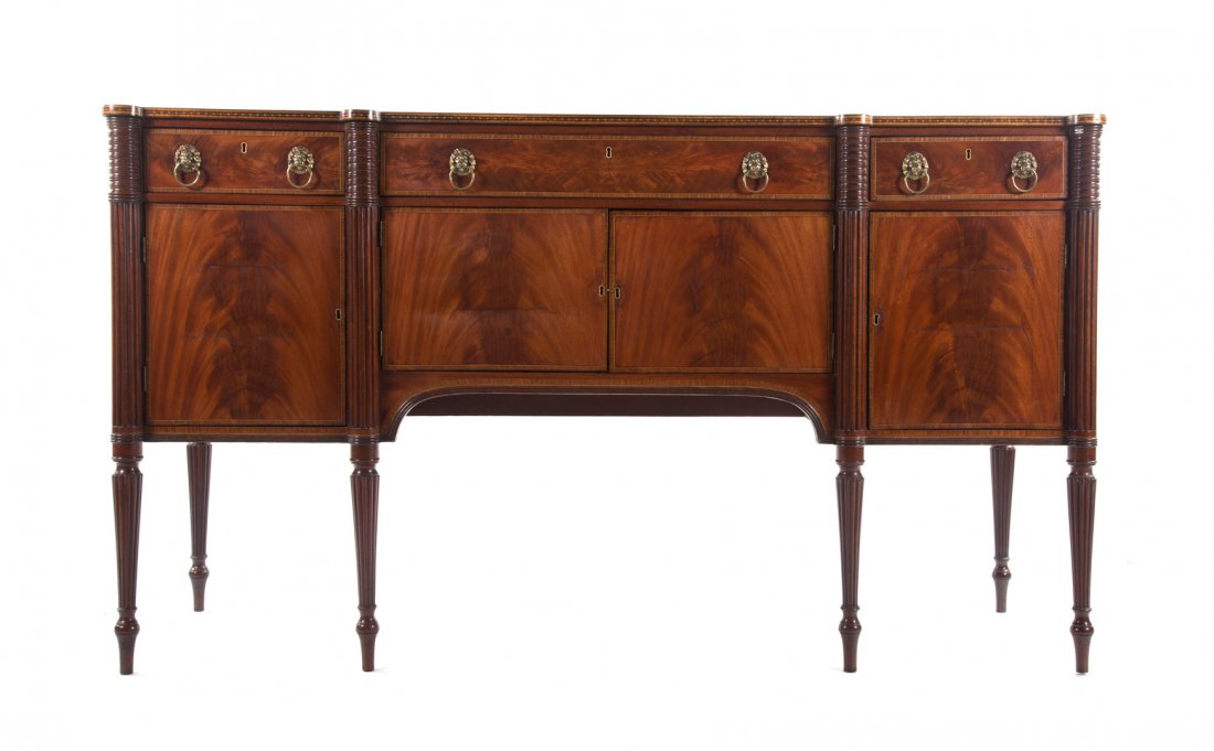 Important Federal sideboard, attr.Thos. Seymour (1 of 10)