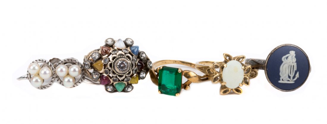An Assortment of Lady's Gemstone Rings (1 of 6)