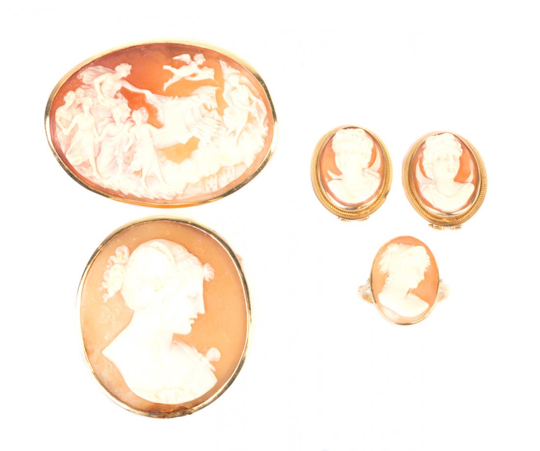 A Suite of Lady's Gold Cameo Jewelry (1 of 7)