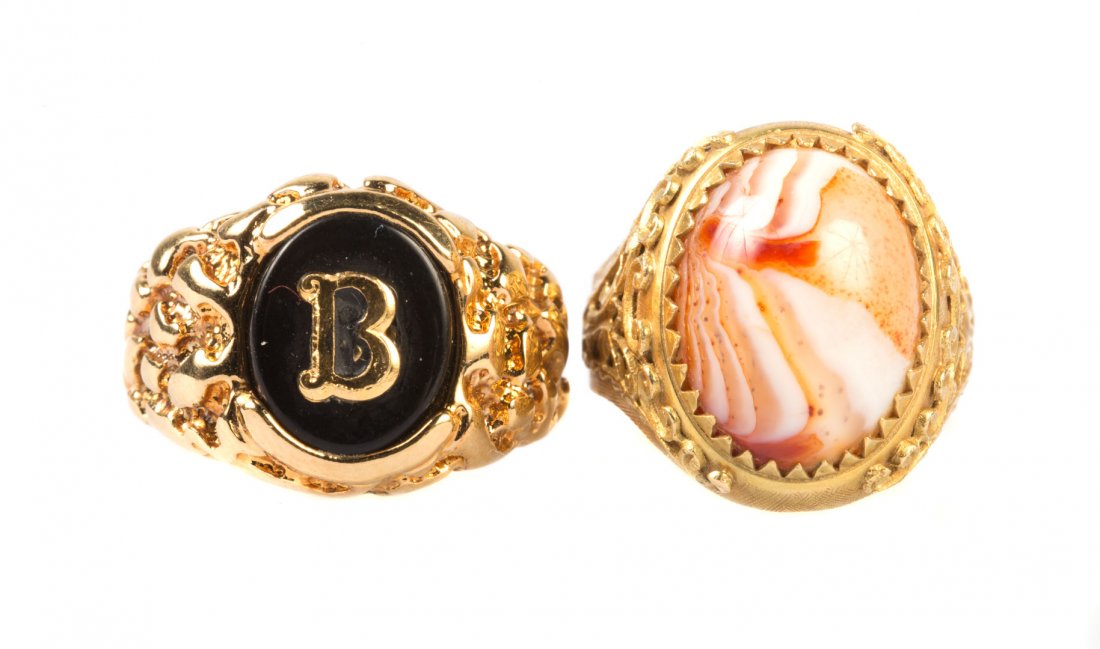A Pair of Lady's Rings in Gold (1 of 5)