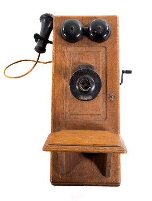 Early 1900 S Western Electric Oak Wall Telephone Aug 01 2020 North American Auction Company In Mt