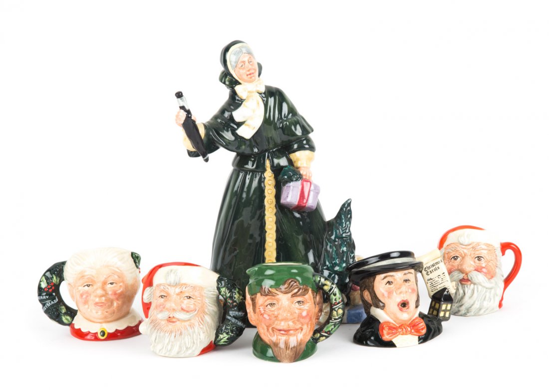 Six Royal Doulton china Christmas items (1 of 7)