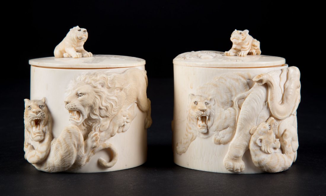 Pair of Japanese carved ivory boxes (1 of 6)