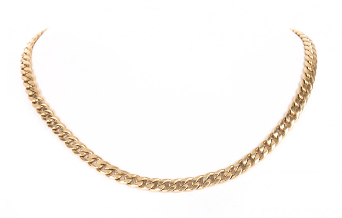 A Heavy Gold Curb Link Necklace (1 of 5)