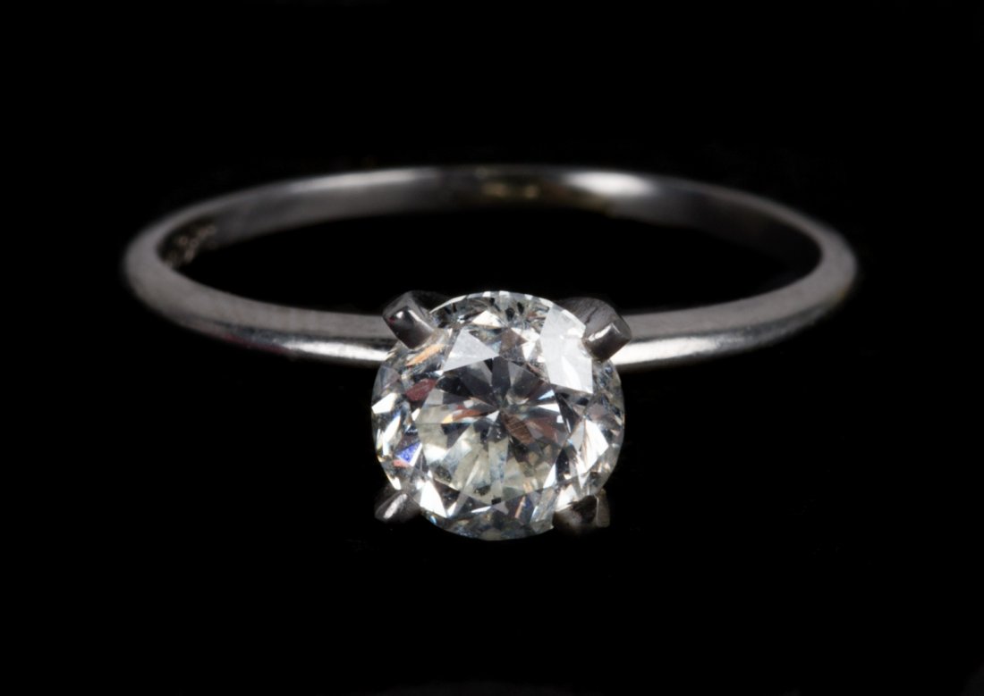 A Lady's 1ct. Diamond Solitaire Engagement Ring (1 of 4)