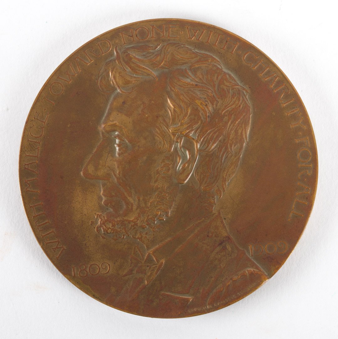 Abe Lincoln bronze medallion, GAR, 1909 (1 of 2)