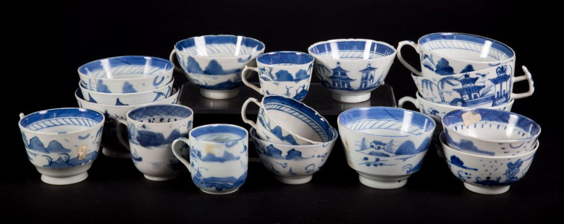 Large assortment of Chinese Export Canton teaware (1 of 3)