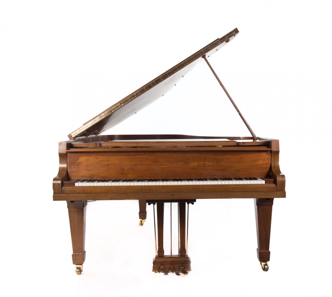 Kawai walnut Grand Piano (1 of 10)