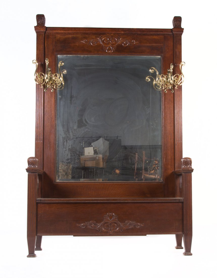 Renaissance Revival carved oak hall stand (1 of 8)