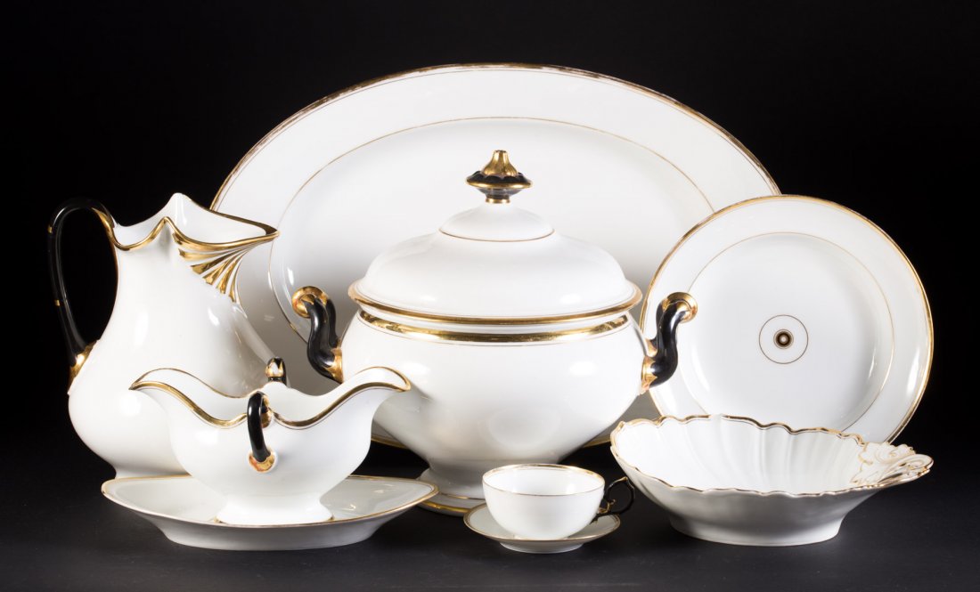 Porcelain de Paris partial dinner service (1 of 4)