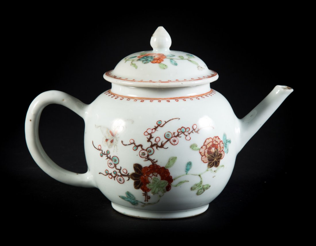 Chinese Export Famille Rose globular teapot (1 of 9)